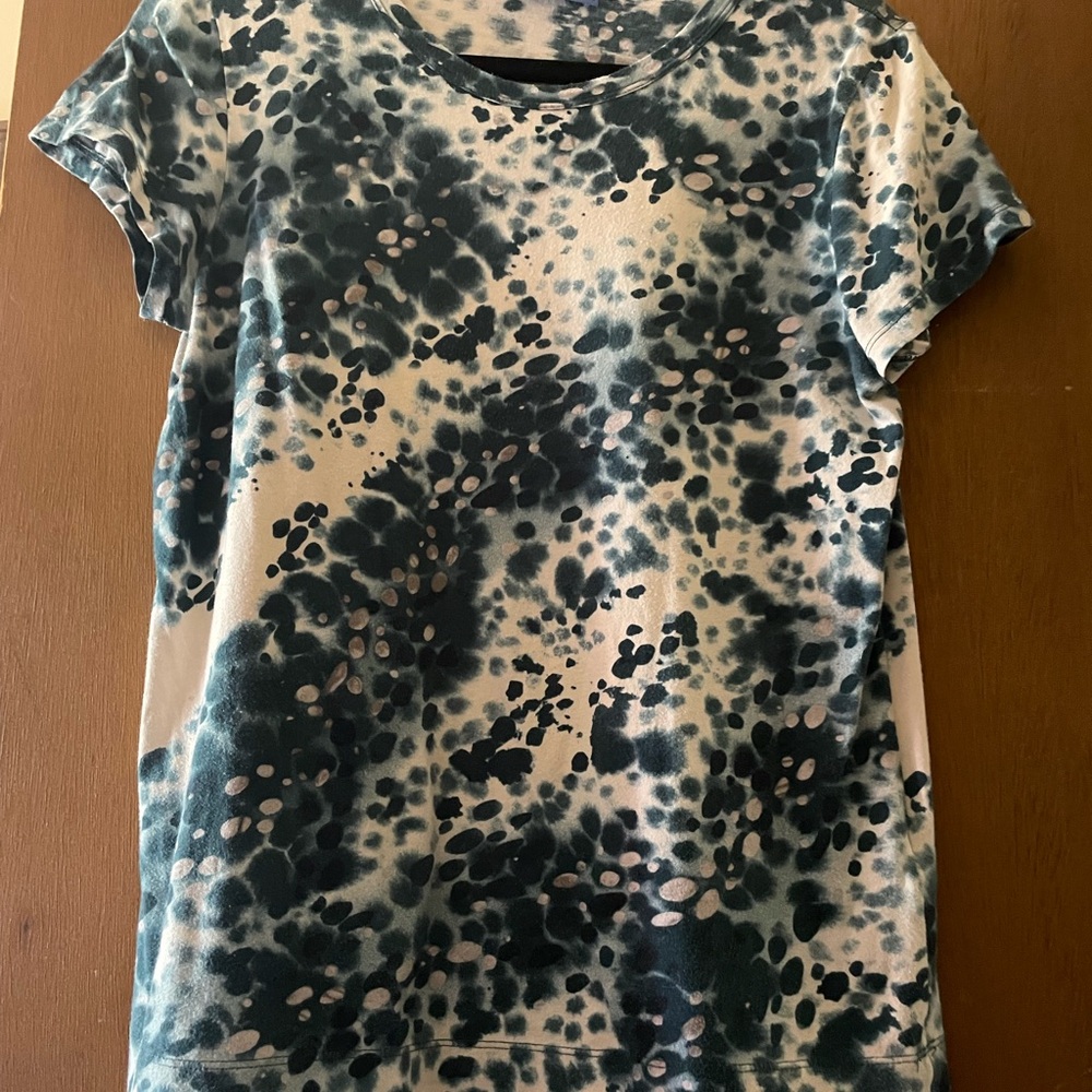 Simply Vera Vera Wang Black and White Short Sleeve Tee